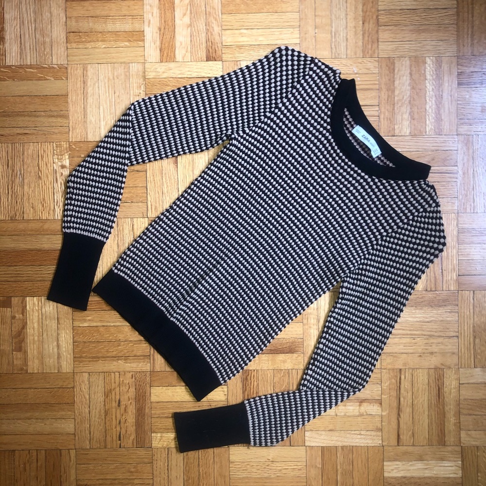 ZARA | Long sleeve gold and black top size small